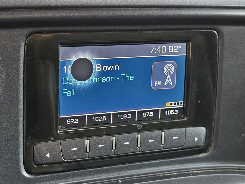 Used 2015 Chevrolet Silverado 1500 W/T w/ Trailering Package image 9