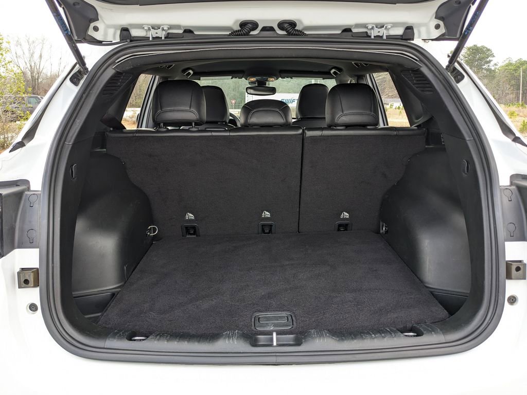 Used 2024 Jeep Compass Latitude image 41