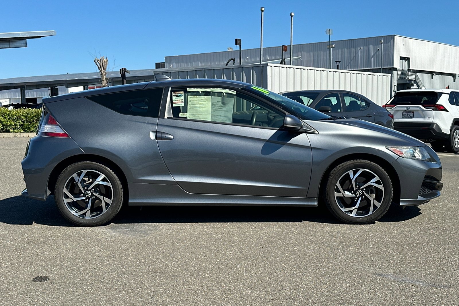 Used 2016 Honda CR-Z LX image 3