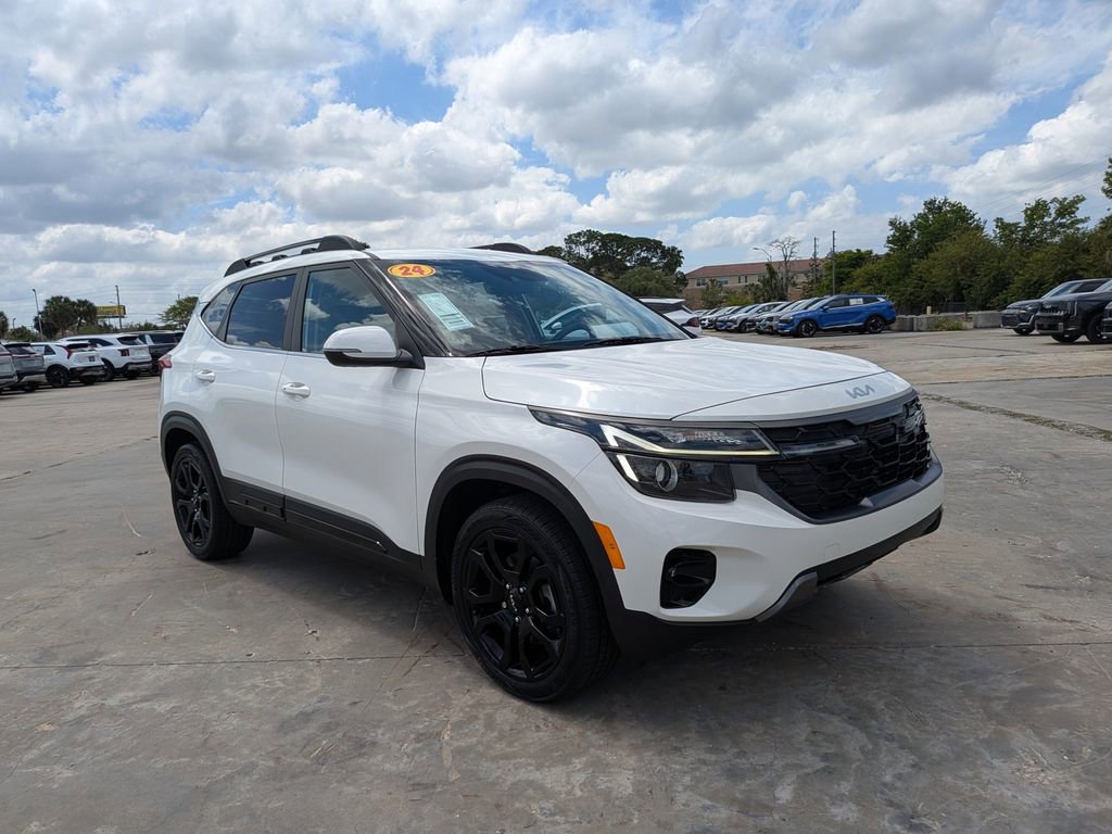 Certified 2024 Kia Seltos X-Line AWD/4WD image 2