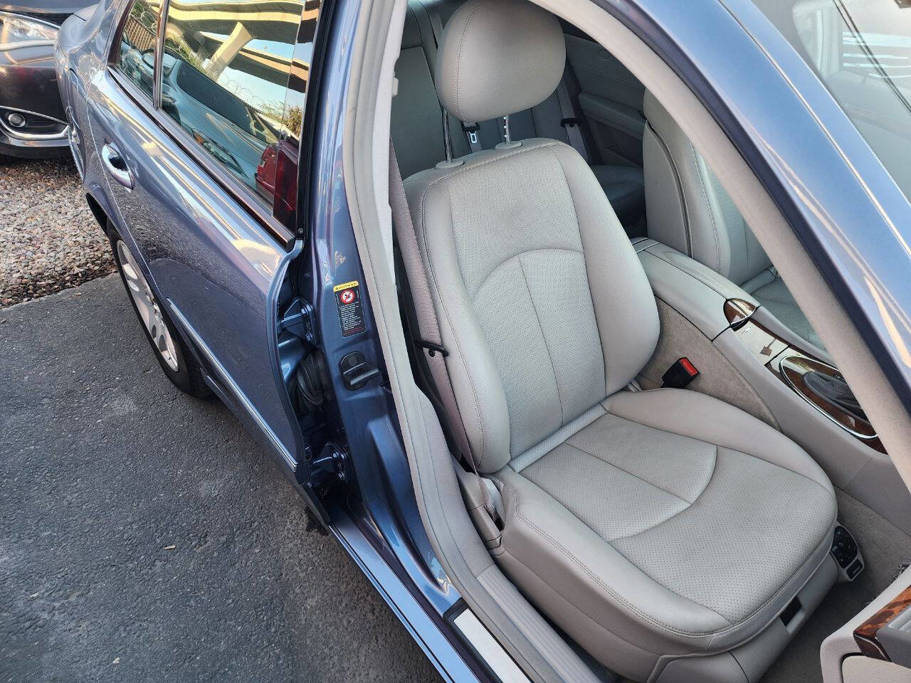 Used 2005 Mercedes-Benz E 320 Sedan image 18
