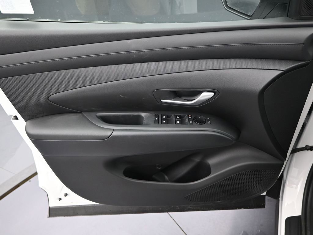 Used 2025 Hyundai Tucson SEL image 21