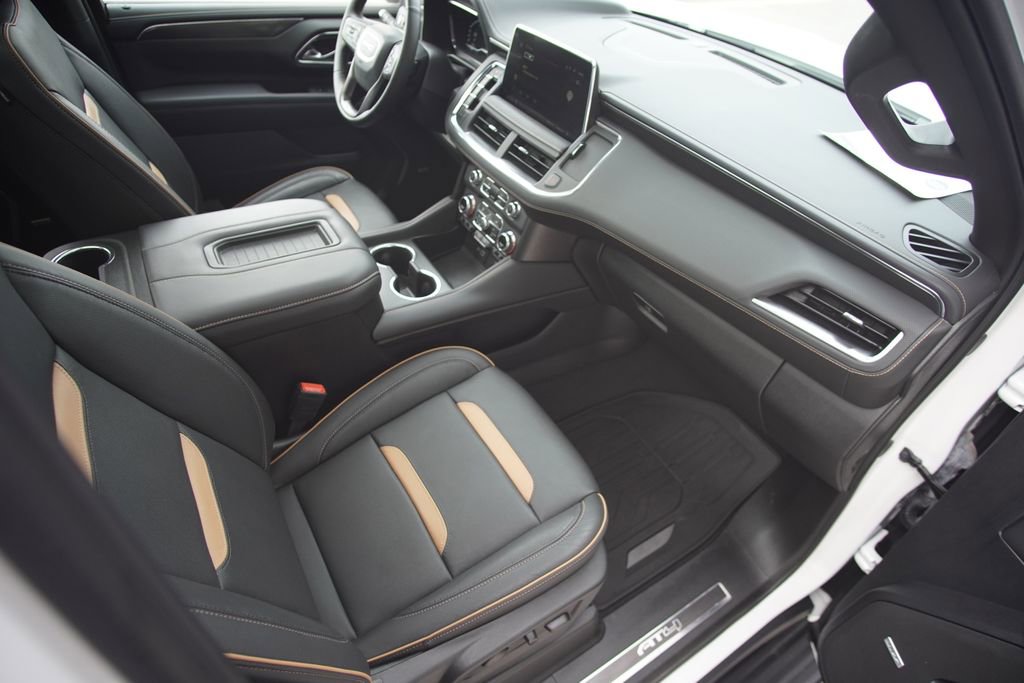 Used 2024 GMC Yukon AT4 w/ AT4 Premium Plus Package image 23