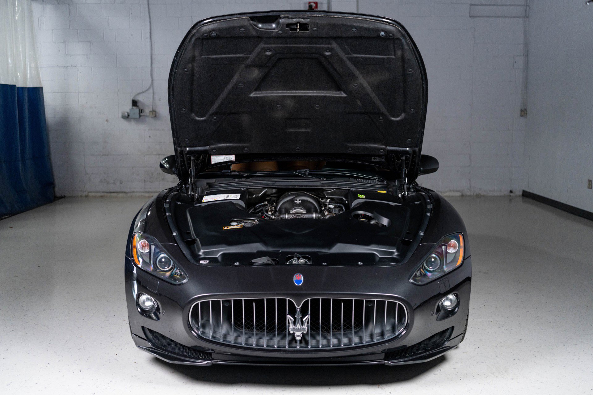 Used 2012 Maserati GranTurismo S image 27