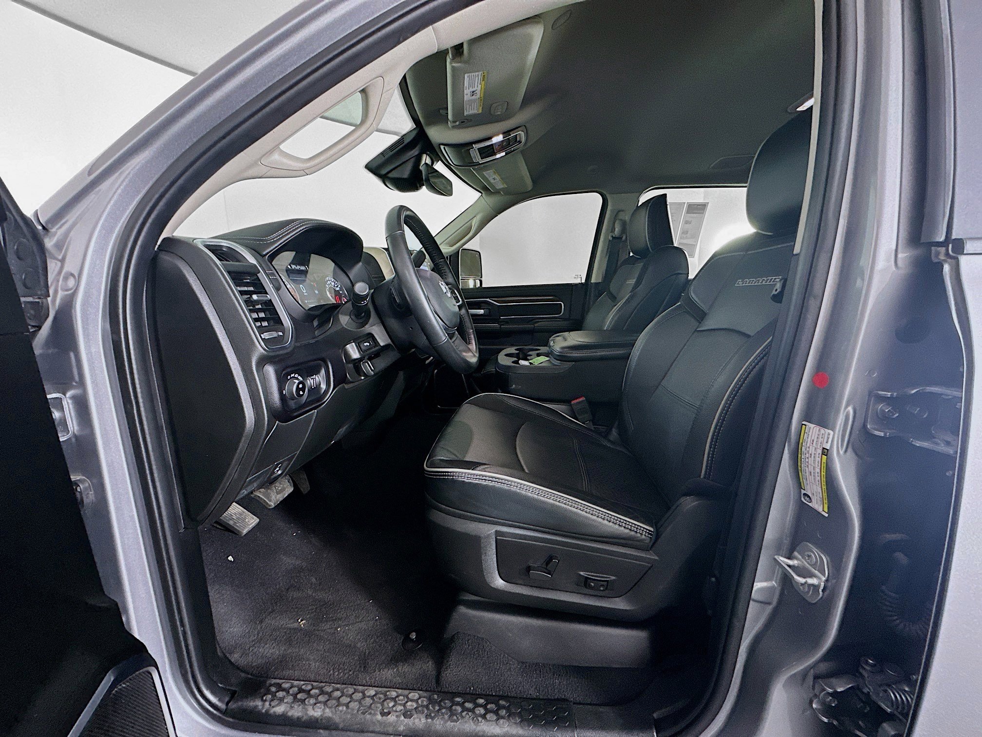 Used 2024 RAM 2500 Laramie w/ Safety Group image 13