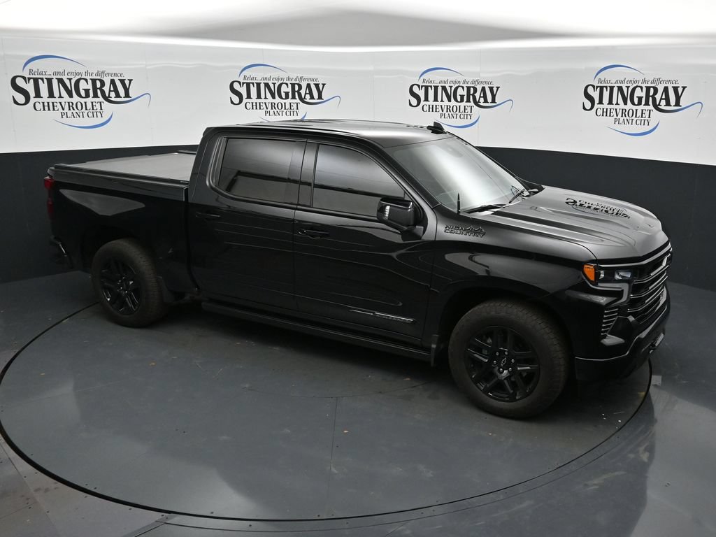Certified 2025 Chevrolet Silverado 1500 High Country w/ Midnight Edition RWD image 18