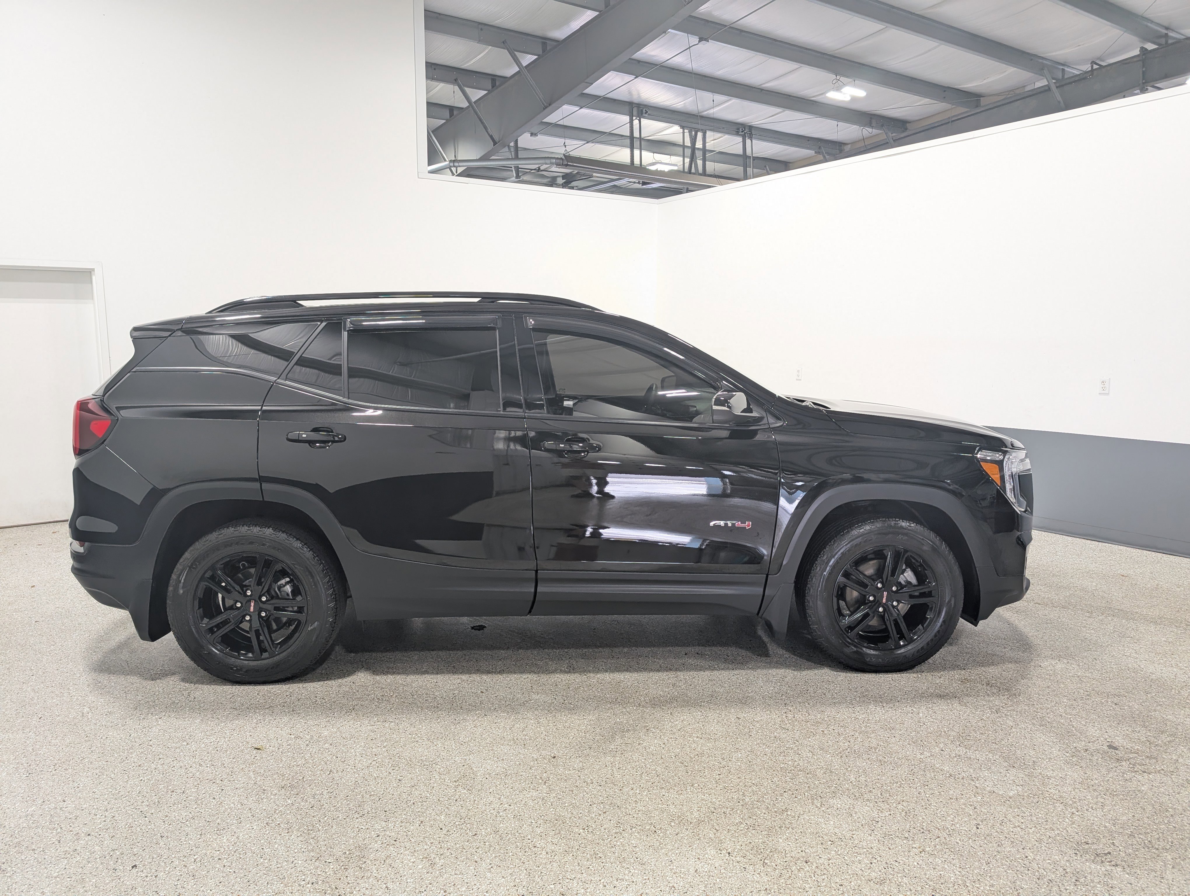 Used 2024 GMC Terrain AT4 w/ Tech Package image 2