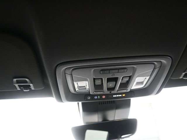 Used 2024 Chevrolet Silverado 1500 ZR2 w/ Technology Package image 12