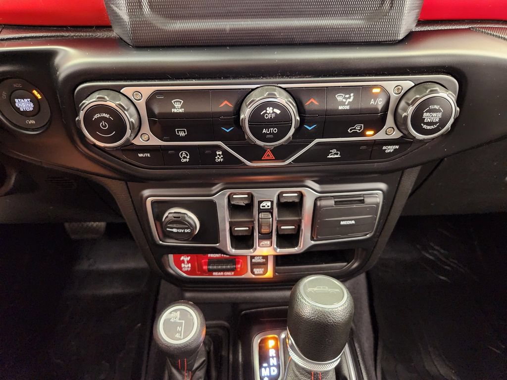 Used 2021 Jeep Gladiator Rubicon AWD/4WD image 19