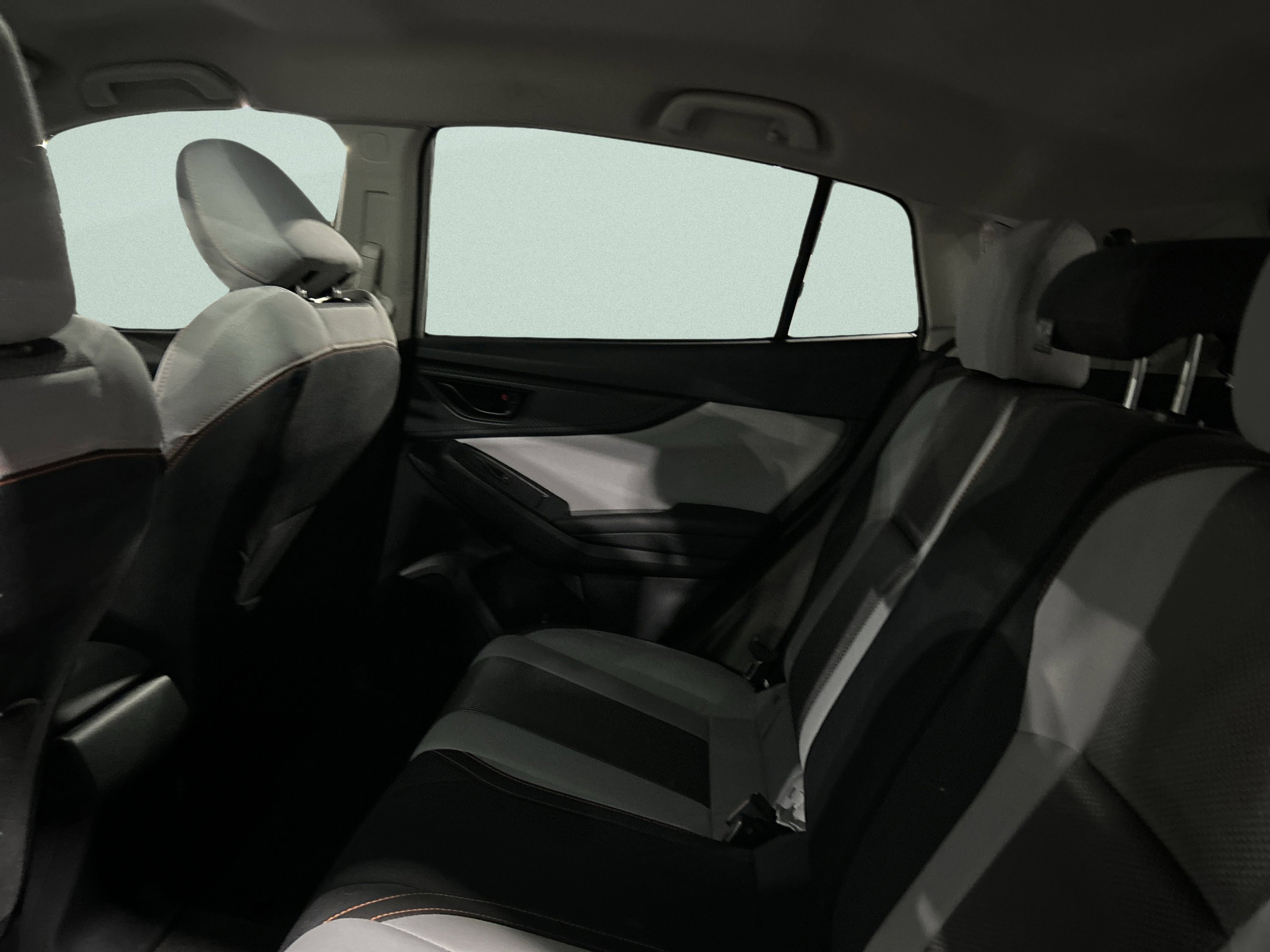 Used 2022 Subaru Crosstrek 2.0i Premium image 14