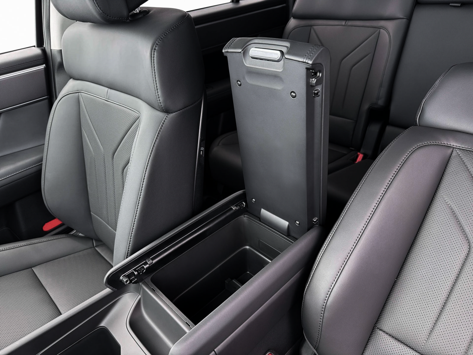 New 2026 Hyundai Santa Fe SEL FWD image 19
