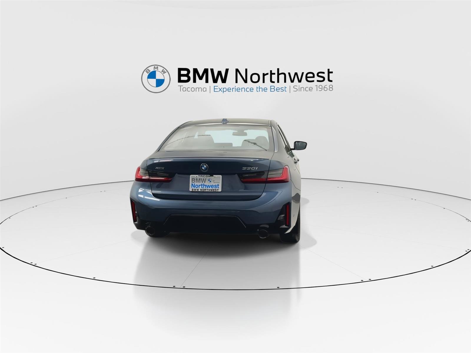 New 2026 BMW 330i xDrive Sedan w/ M Sport Package image 2