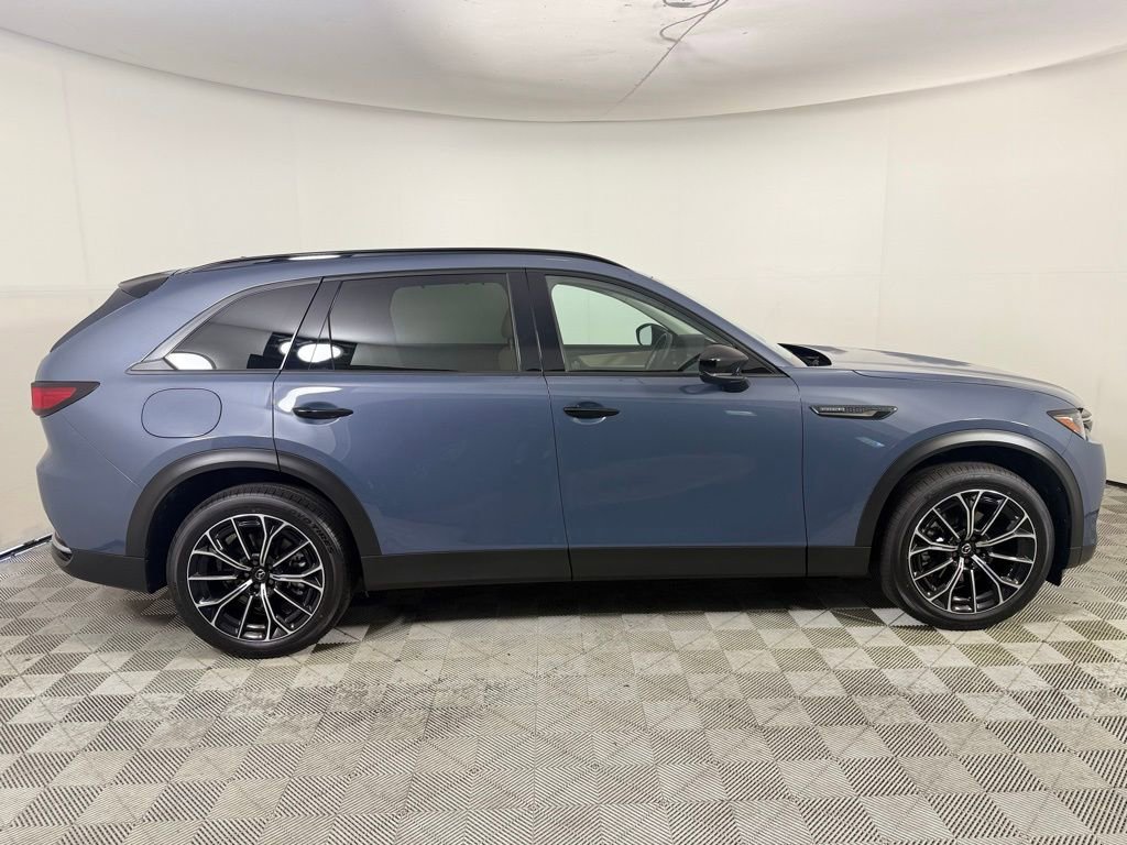 New 2025 MAZDA CX-70 Plug-In Hybrid w/ Premium Pkg image 9