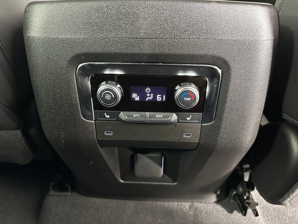 Used 2026 GMC Yukon AT4 w/ LPO, Floor Liner Package AWD/4WD image 36