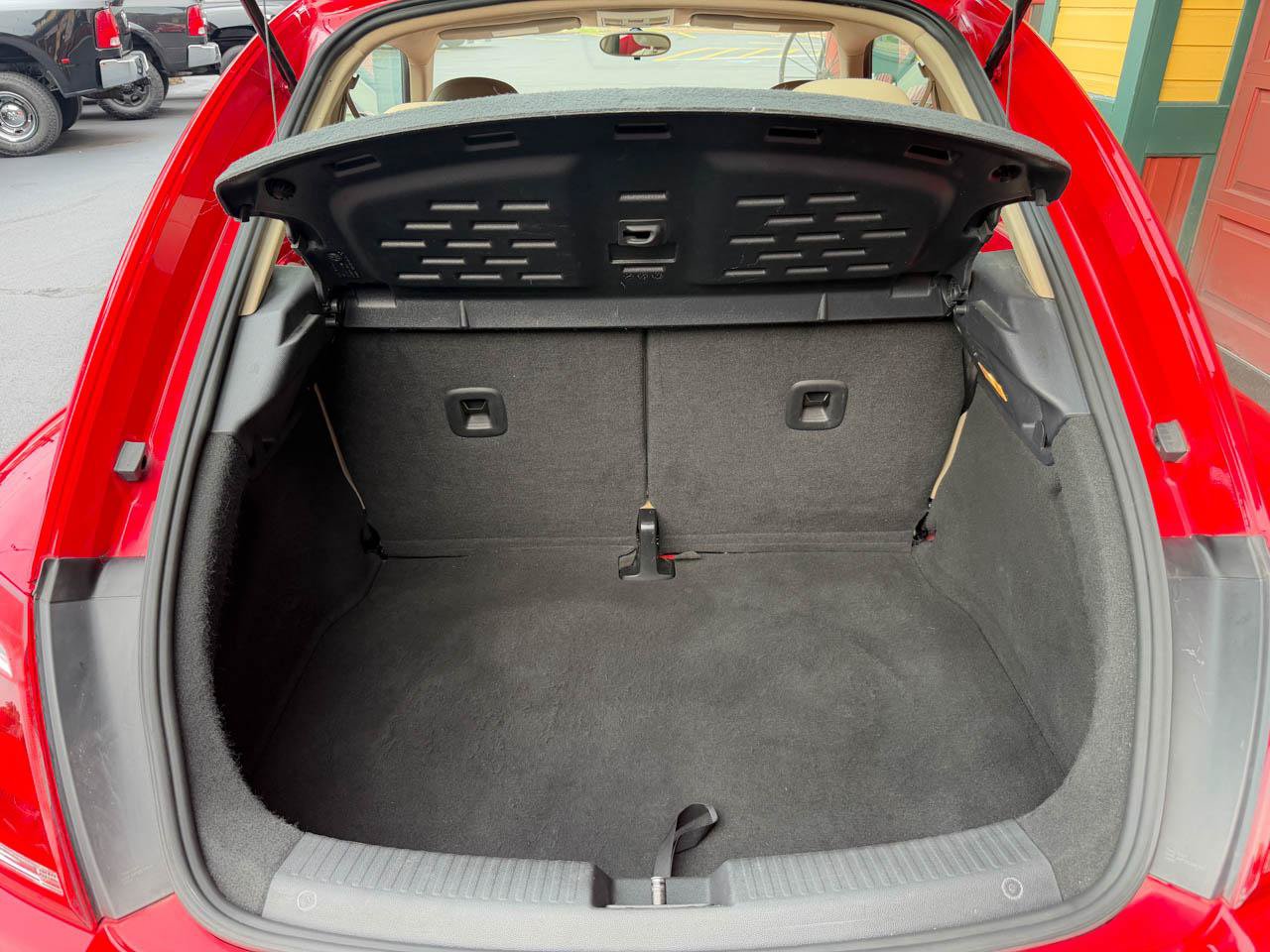 Used 2014 Volkswagen Beetle 2.5 FWD image 17