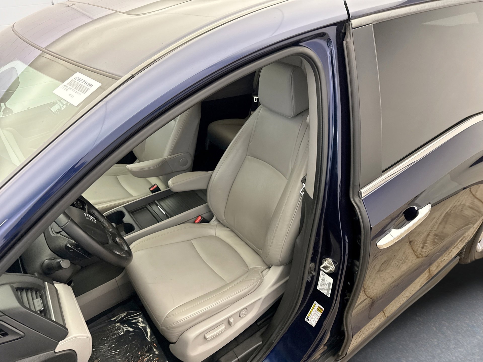 Used 2019 Honda Odyssey EX-L image 11