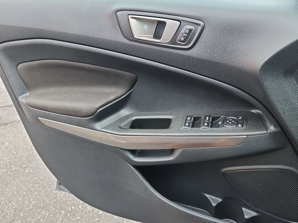 Used 2020 Ford EcoSport SE w/ SE Convenience Package AWD/4WD image 6
