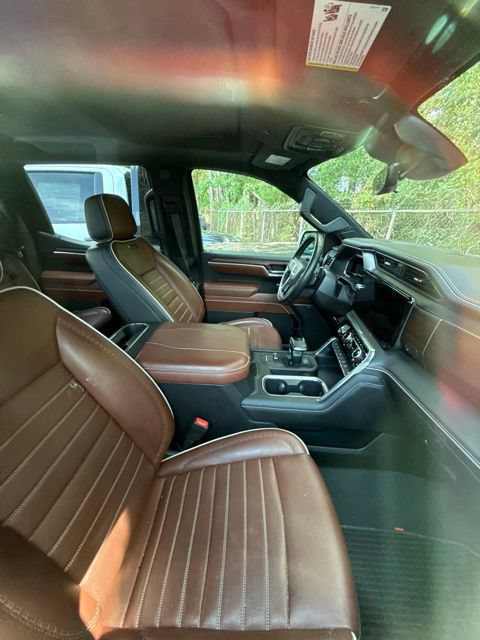 Used 2024 GMC Sierra 1500 Denali Ultimate AWD/4WD image 11