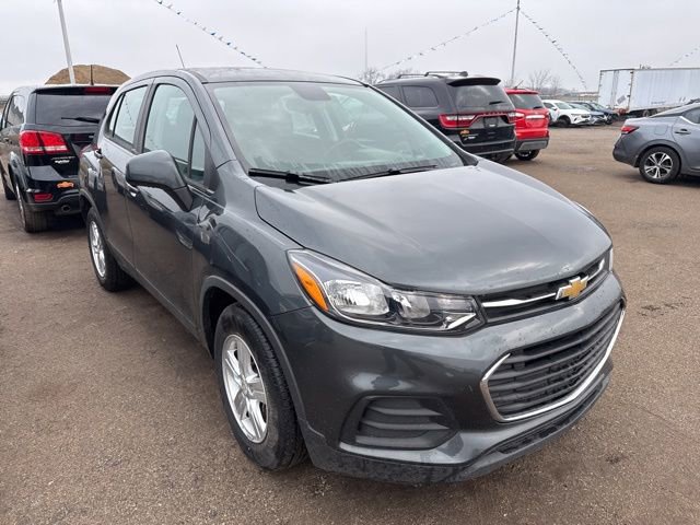 Used 2020 Chevrolet Trax LS image 3