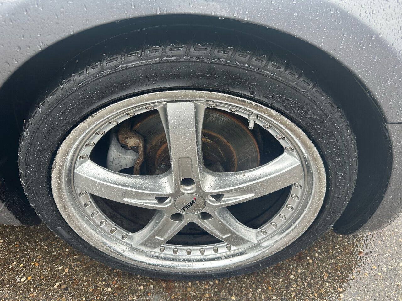 Used 2010 Hyundai Genesis 2.0T RWD image 25