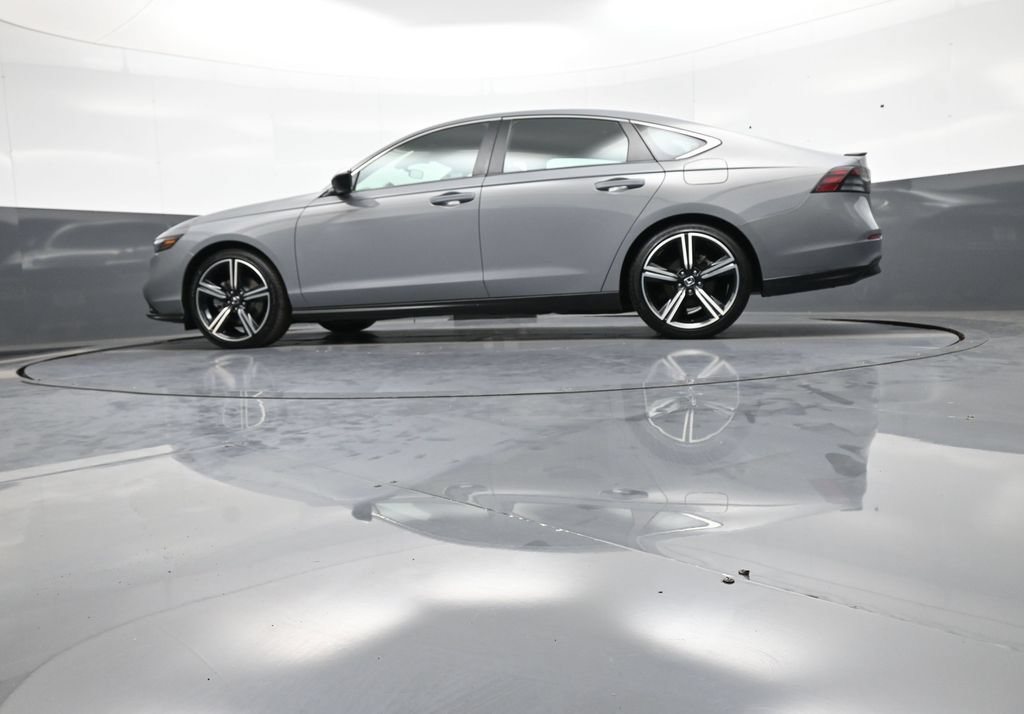 Certified 2024 Honda Accord Sport image 19