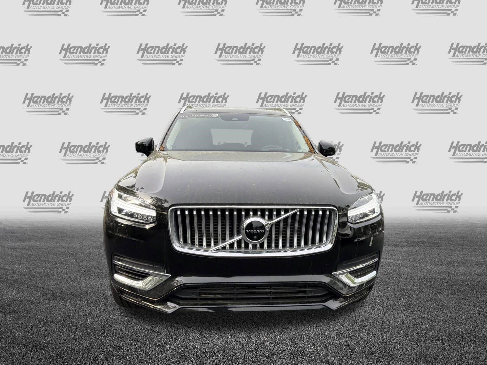 Certified 2022 Volvo XC90 T8 Inscription Expression w/ Advanced Package image 3