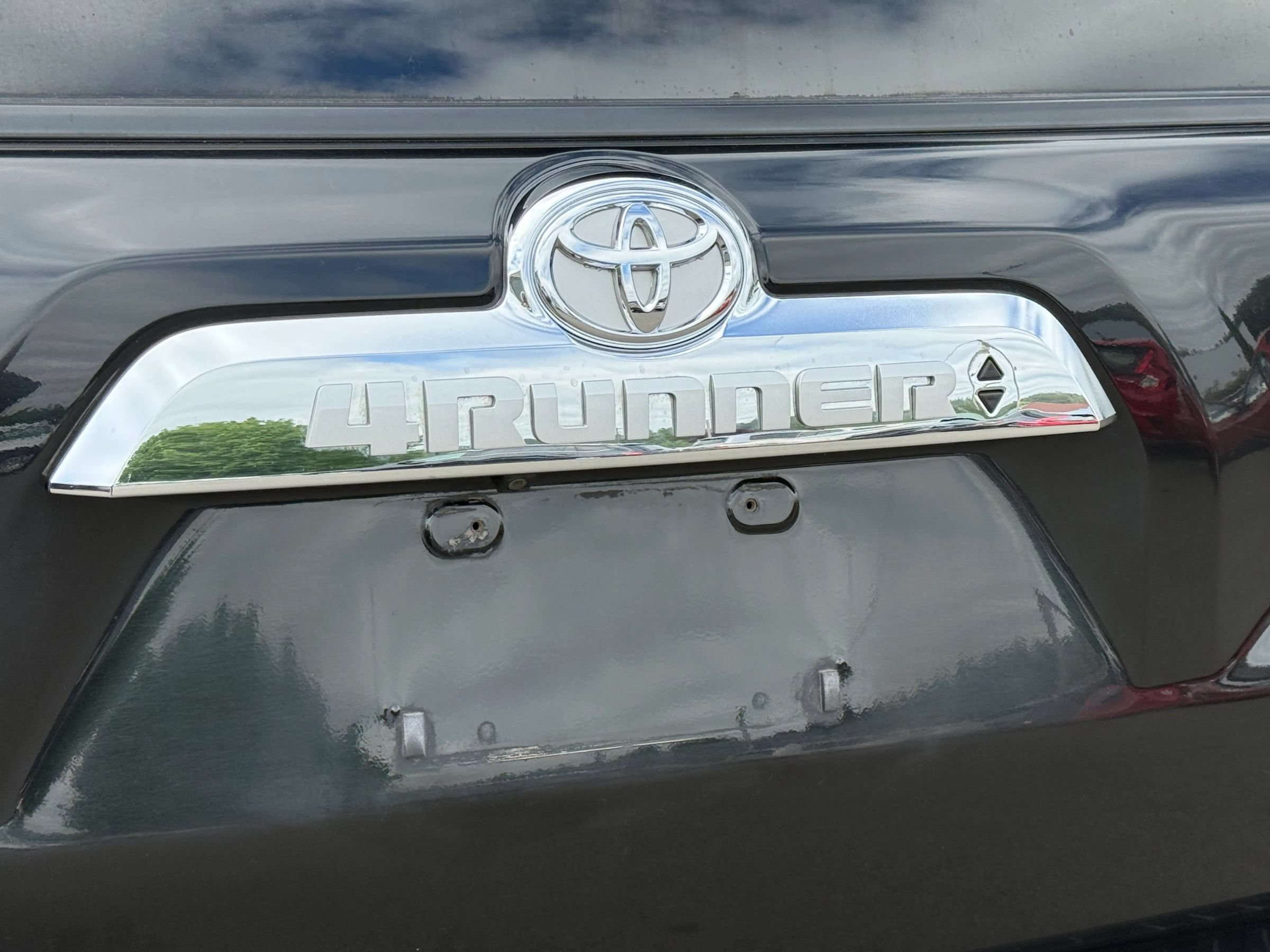Used 2016 Toyota 4Runner Limited AWD/4WD image 41
