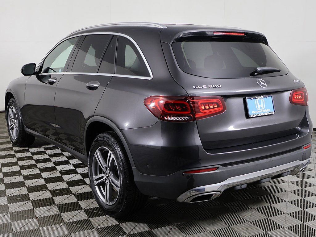 Used 2021 Mercedes-Benz GLC 300 4MATIC w/ Multimedia Package image 10