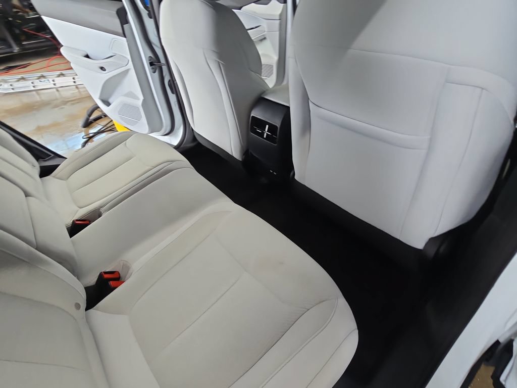 New 2026 Jeep Cherokee Laredo AWD/4WD image 12