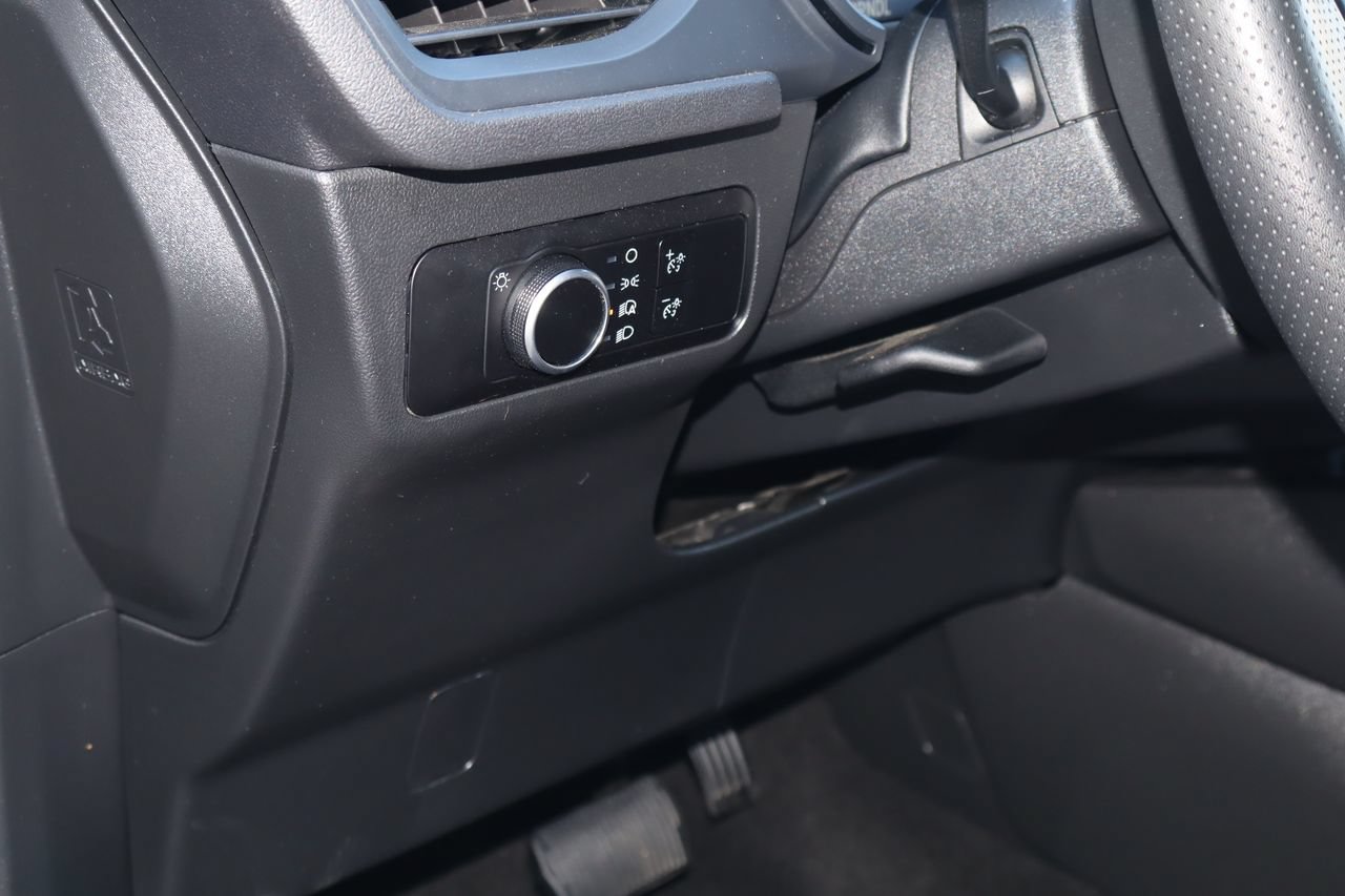Used 2025 Ford Escape ST-Line AWD/4WD image 21