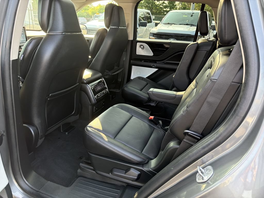 Certified 2023 Lincoln Aviator Grand Touring w/ Equipment Group 301A AWD/4WD image 14