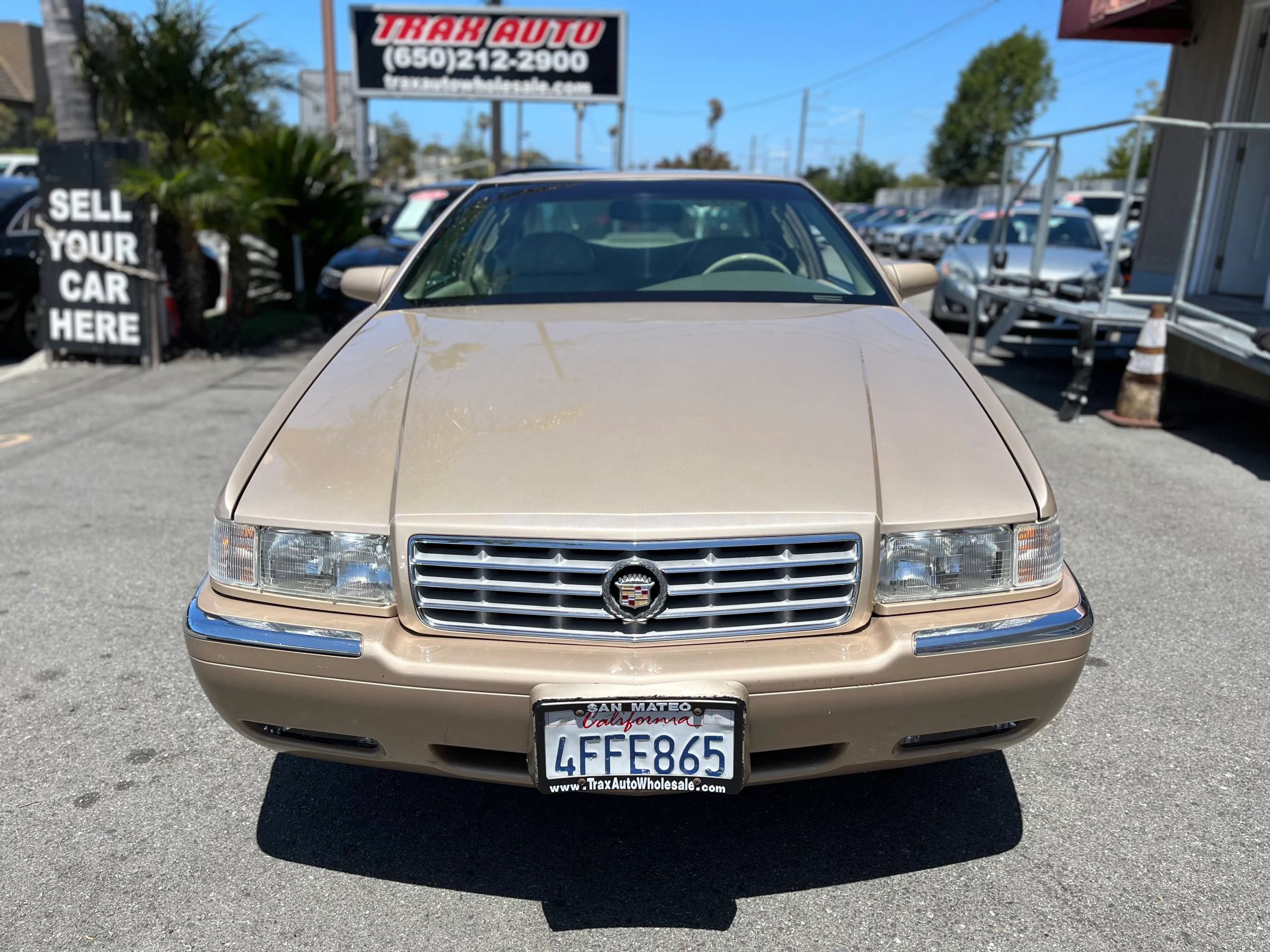 Used 1997 Cadillac Eldorado w/ Leather/Lumbar Pkg FWD image 2