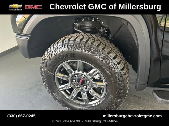 New 2026 GMC Sierra 1500 AT4X w/ LPO, Black Badging Package AWD/4WD image 10