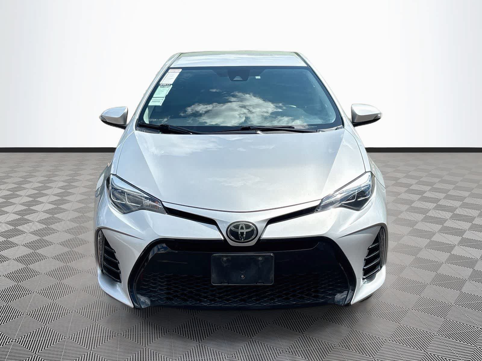 Used 2017 Toyota Corolla SE 50th Anniversary FWD image 2