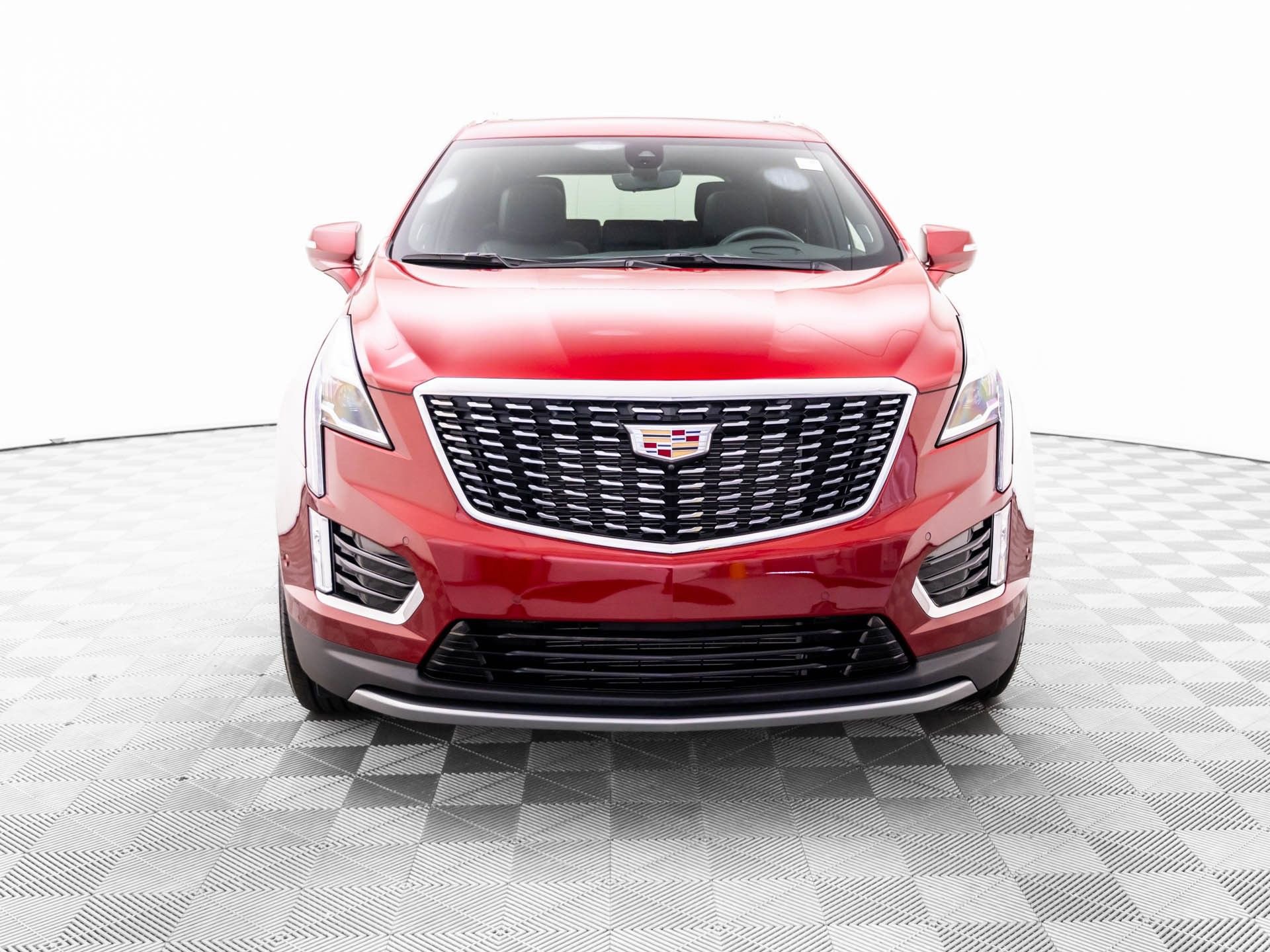 Certified 2025 Cadillac XT5 Premium Luxury w/ Technology Package AWD/4WD image 10