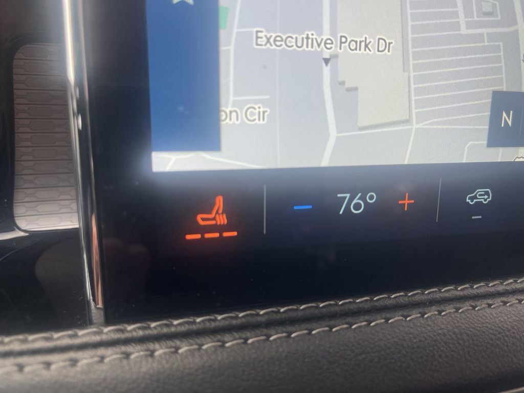 Used 2023 Lincoln Corsair AWD image 19