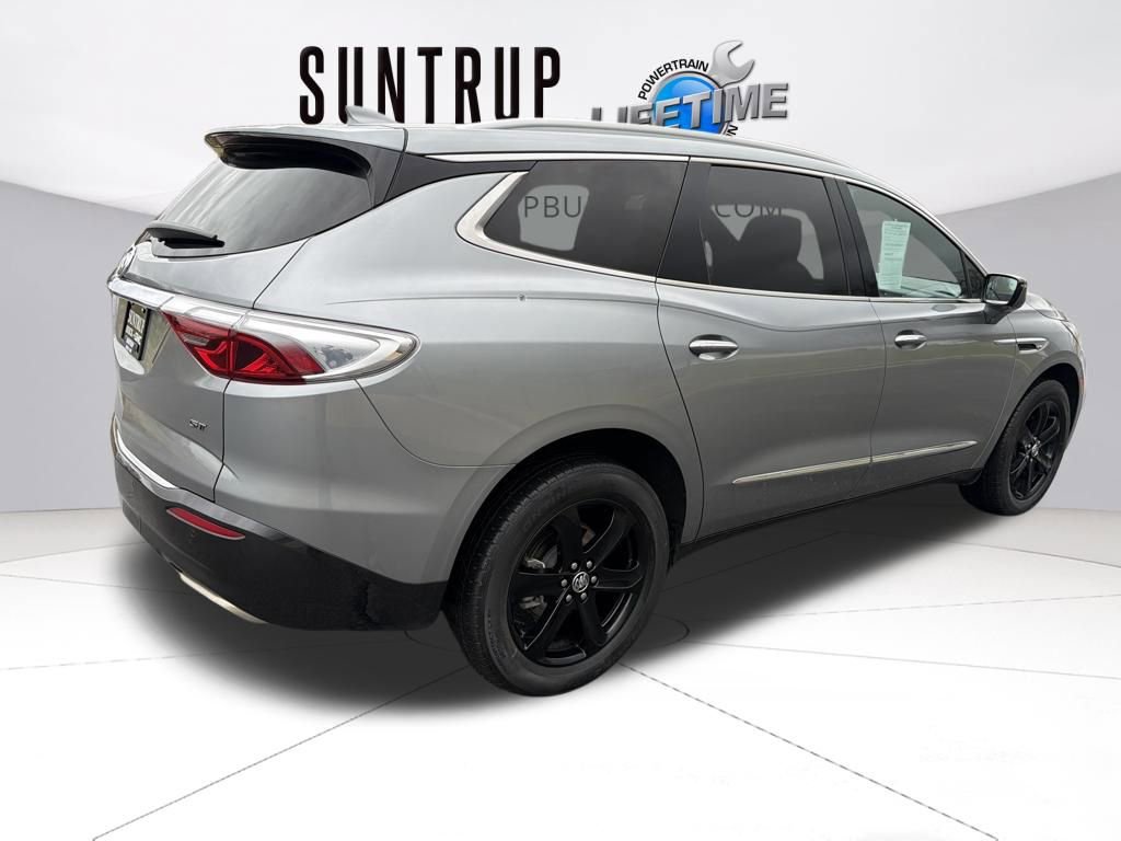 Used 2024 Buick Enclave Essence w/ Experience Buick Package image 6