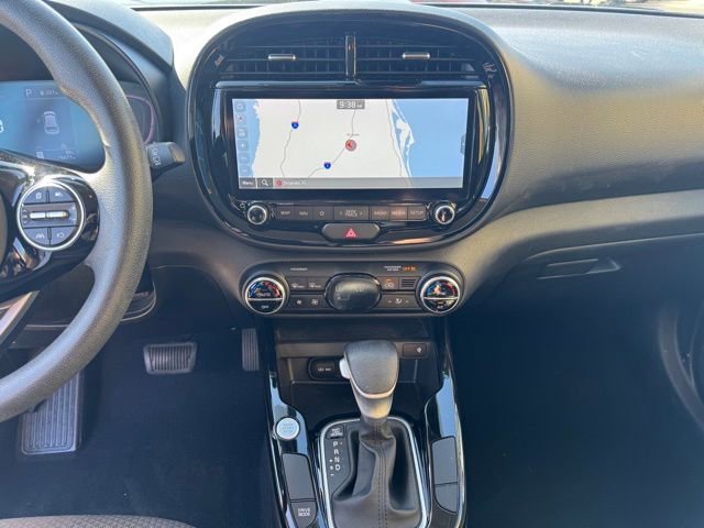 Certified 2023 Kia Soul S FWD image 17