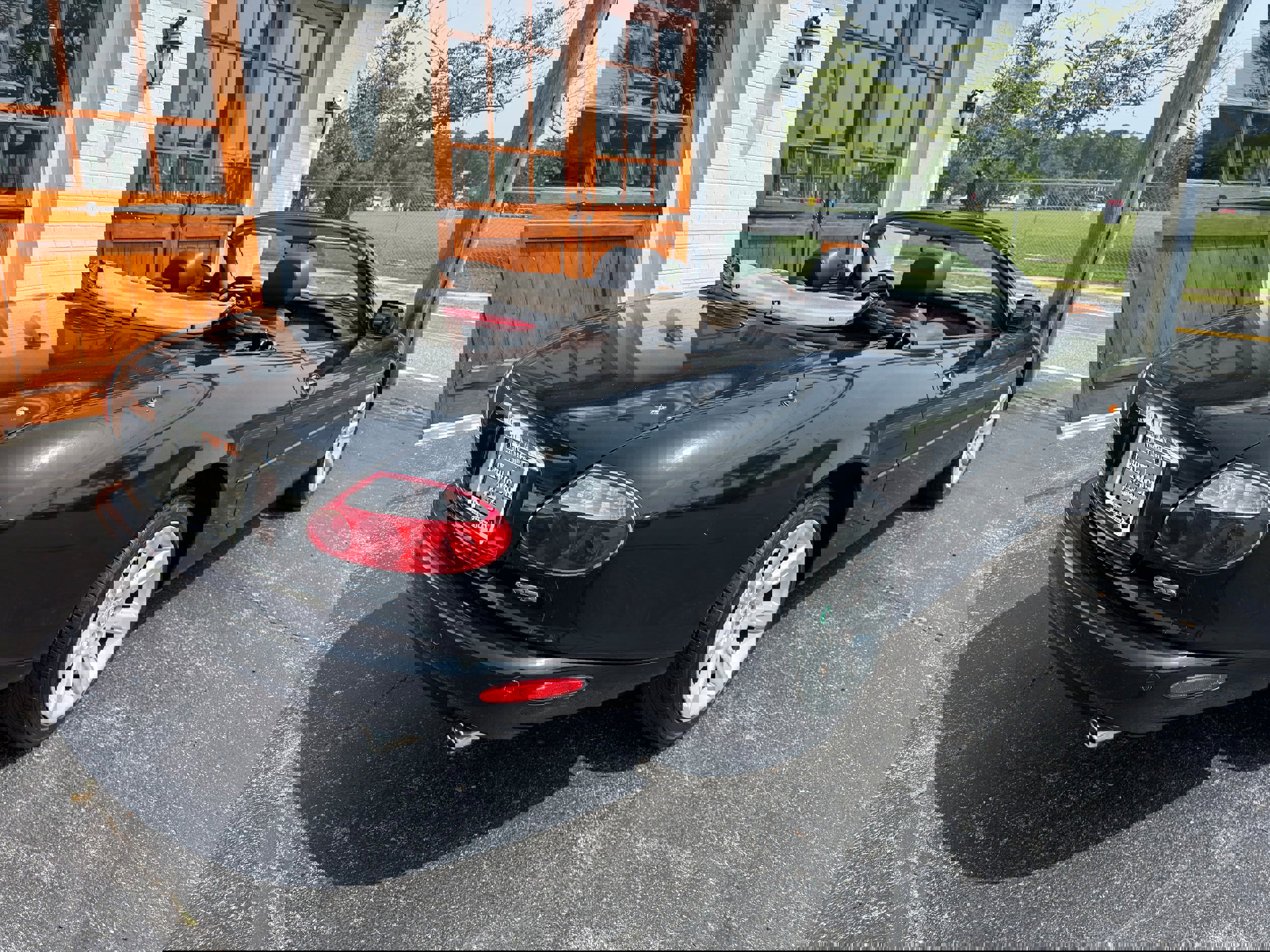 Used 2003 Jaguar XK8 Convertible image 3