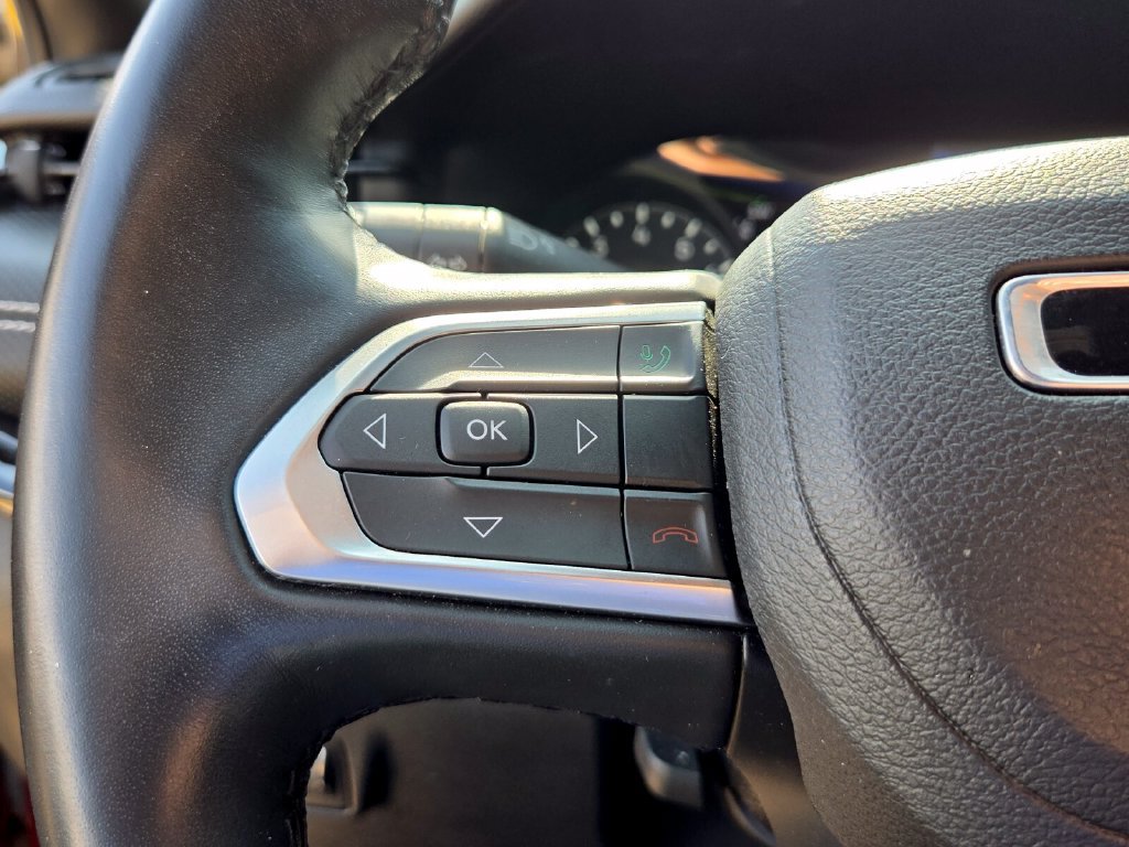 Used 2022 Jeep Compass Latitude w/ Convenience Group AWD/4WD image 23