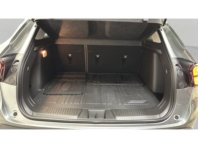 Used 2025 Chevrolet Trax ACTIV w/ Driver Confidence Package FWD image 20