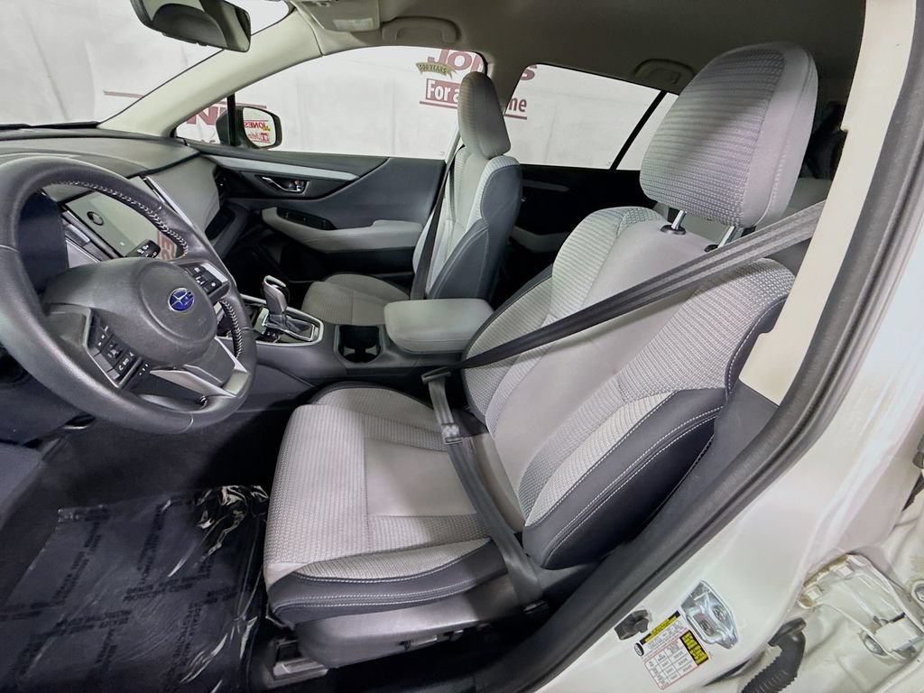 Used 2024 Subaru Outback Premium AWD/4WD image 25