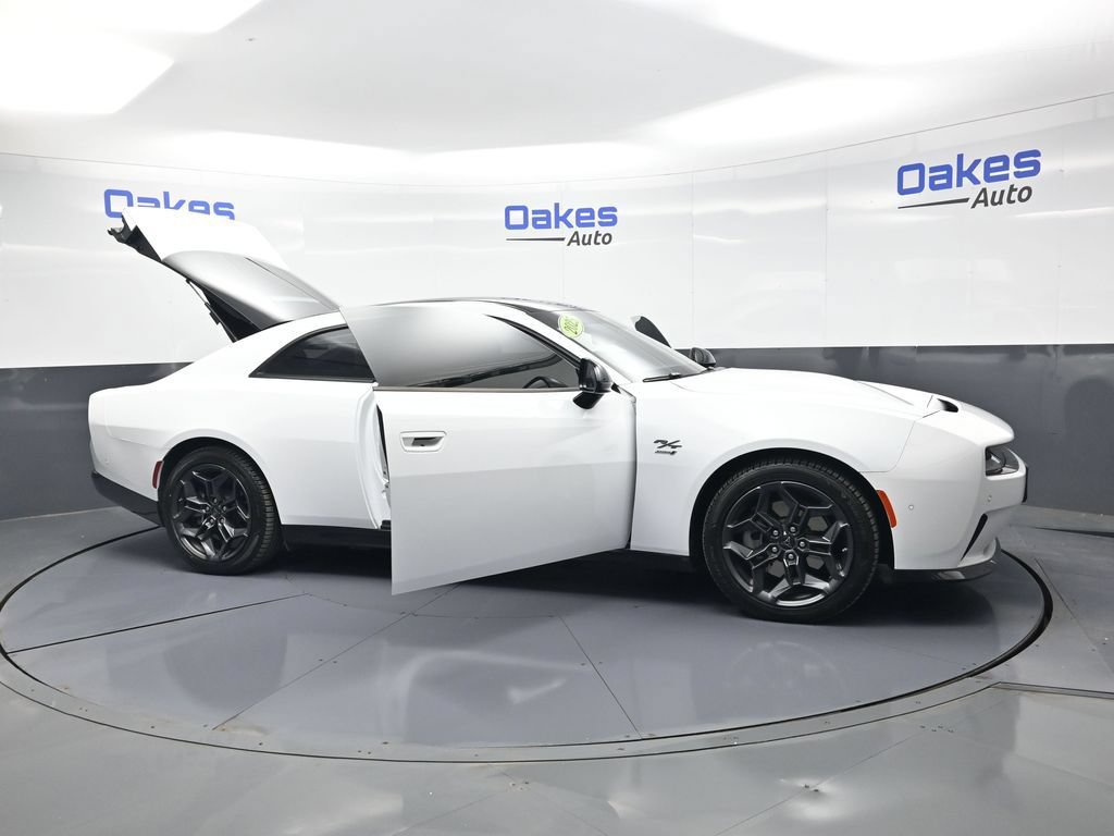 Used 2025 Dodge Charger Daytona R/T w/ Quick Order Package 25M R/T AWD/4WD image 48