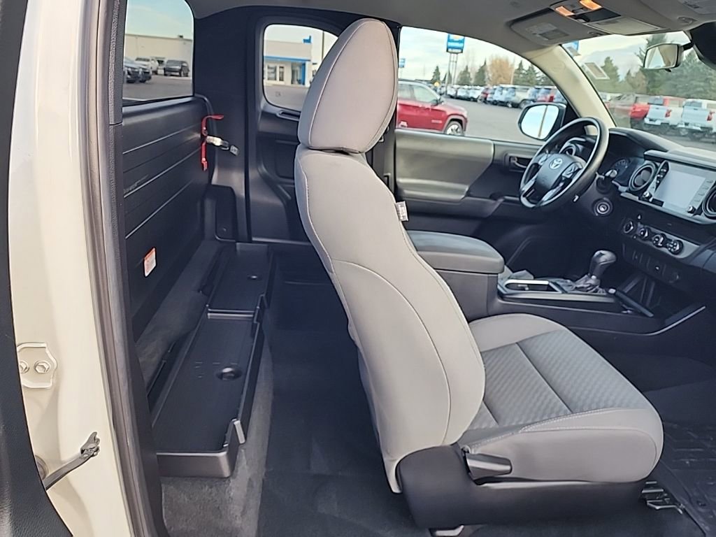 Used 2021 Toyota Tacoma SR image 13