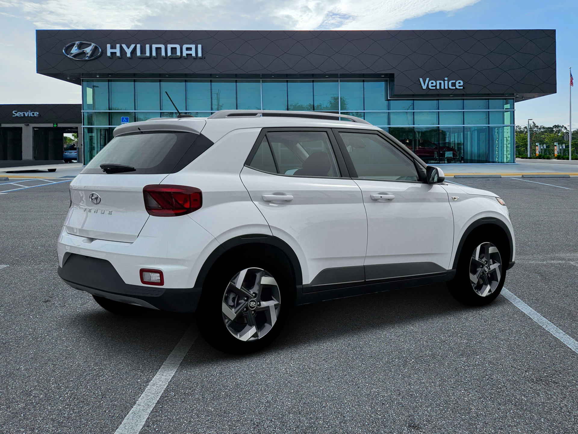 Used 2026 Hyundai Venue SEL FWD image 27