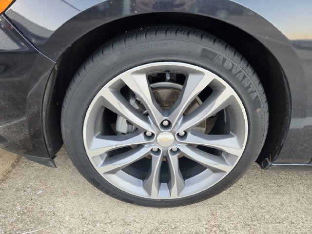 Used 2023 Chevrolet Malibu LT FWD image 9