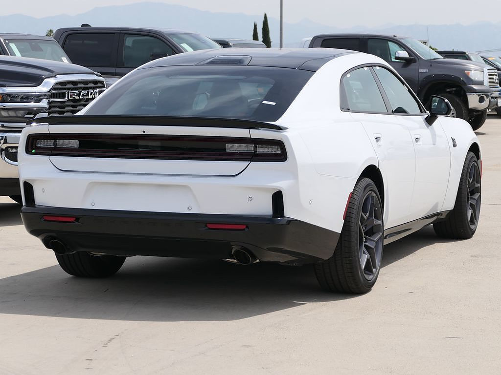 New 2026 Dodge Charger Scat Pack w/ Blacktop Package AWD/4WD image 4