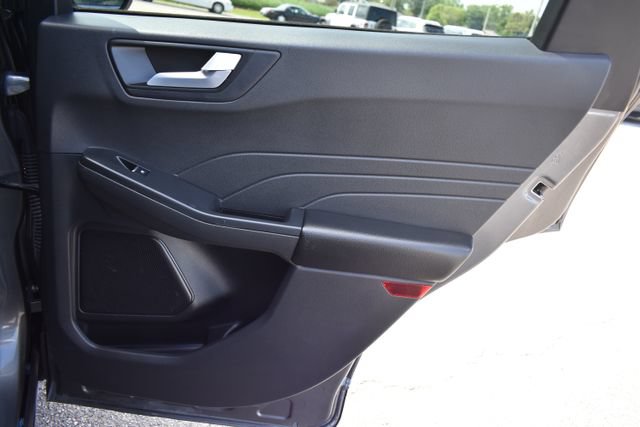 Used 2023 Ford Escape Platinum AWD/4WD image 42