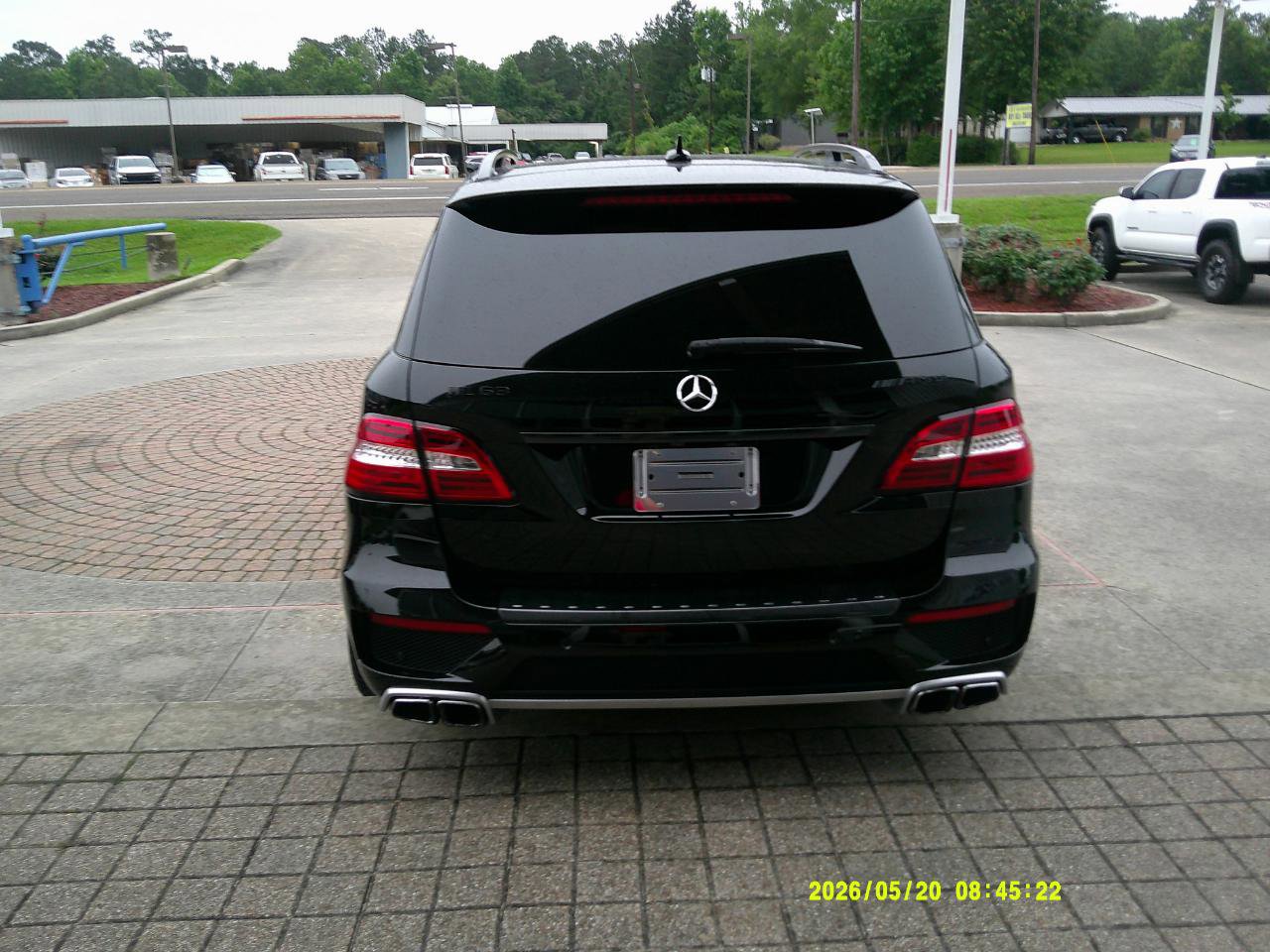 Used 2013 Mercedes-Benz ML 63 AMG 4MATIC image 3