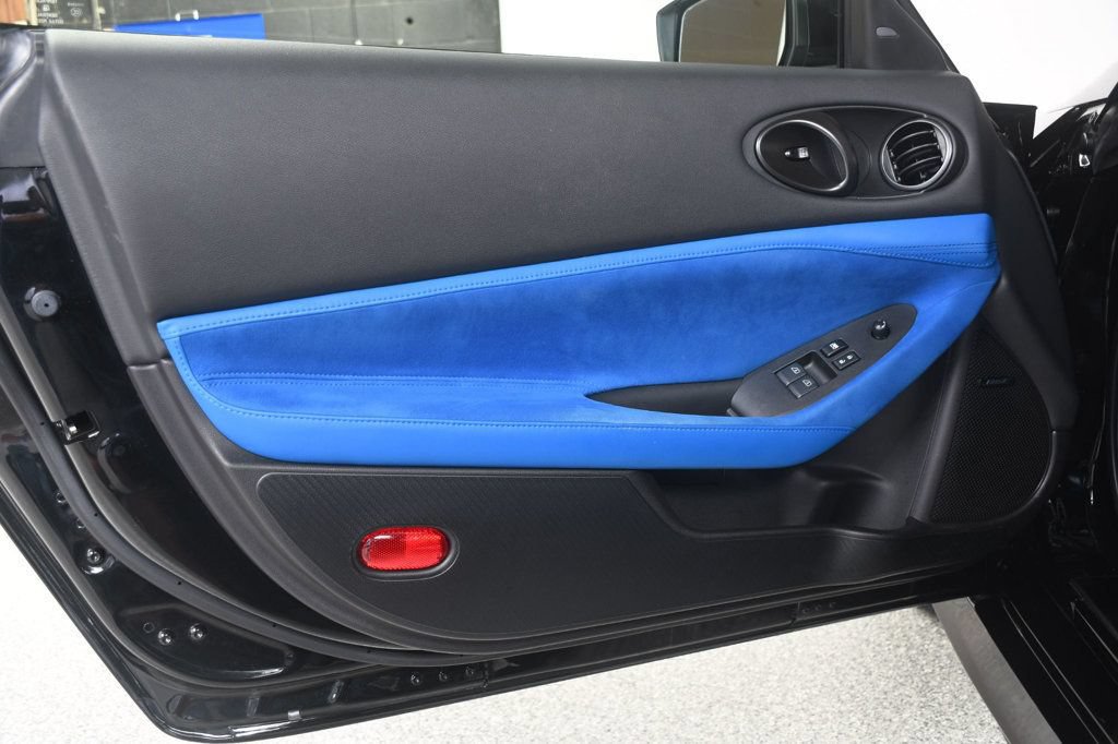 Used 2024 Nissan Z Performance w/ Floor Mat Package RWD image 11
